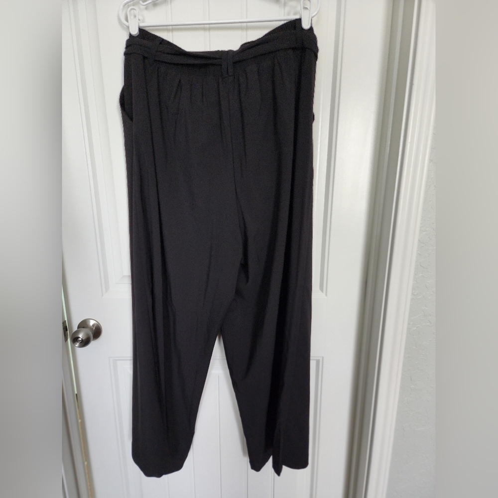 NEW! Torrid Black Crepe Self Tie Wide Leg Pant, NWT, Size 1X - Picture 6 of 6